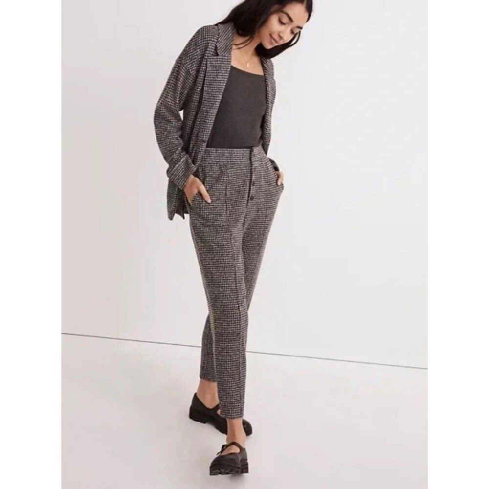 Madewell Knit Huston Button-Front Pants in Houndstooth Check